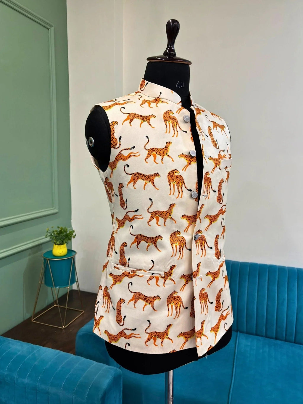Wild Leopard Nehru Jacket - Jaipuri Crown