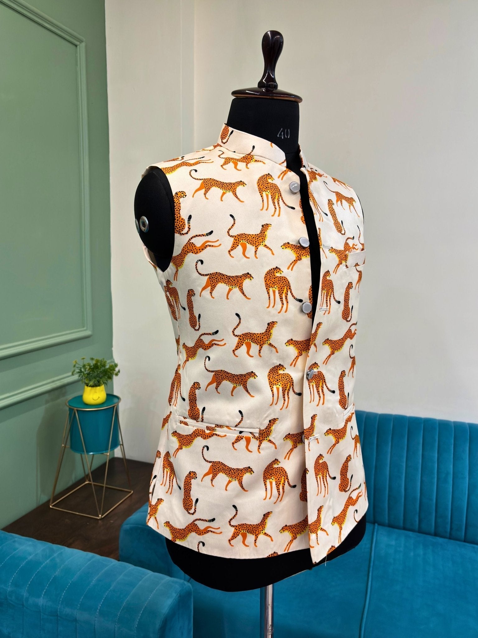 Wild Leopard Nehru Jacket - Jaipuri Crown